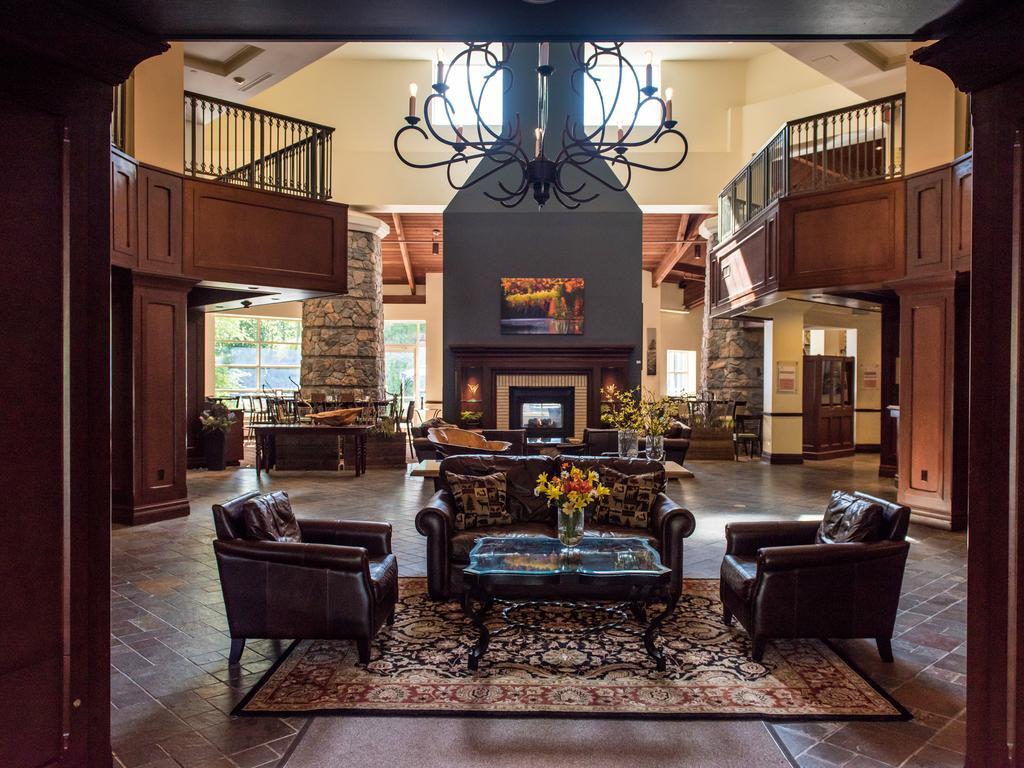 Deerhurst Resort Huntsville Exteriör bild